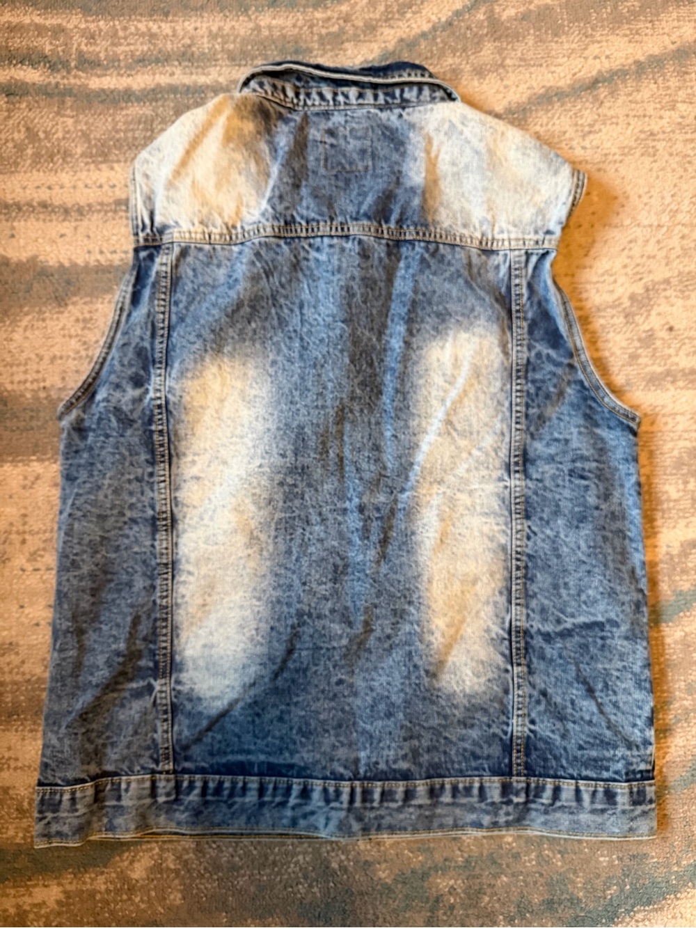 Vintage South Pole Men's Washed Blue Denim Vest Size XL - Picture 2 of 7